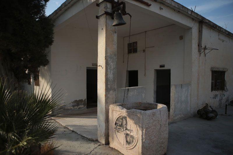 YPG'nin karargaha çevirdiği Ermeni kilisesinde Öcalan posterleri - Resim: 1