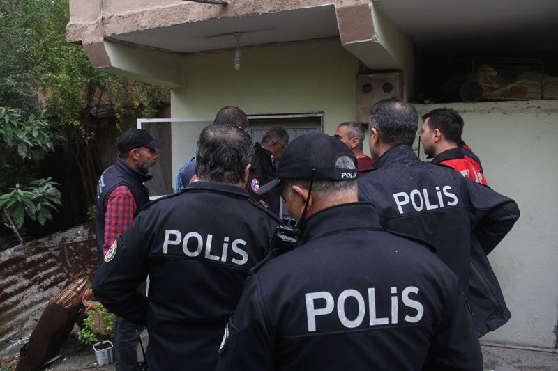 Adana'da kahvaltıyı beğenmeyen eski boksörün yaptıkları şaşkına çevirdi - Resim: 2