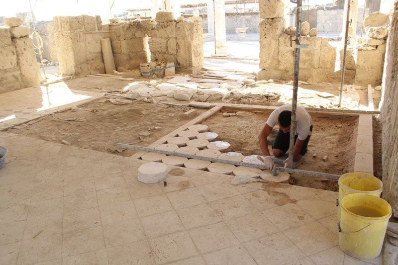 Denizli'de Roma İmparatoru Nero'nun heykeline ait mermer baş bulundu - Resim: 1