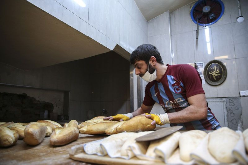 İstanbul'da fırınlar ekmek üretimine başladı - Resim: 2