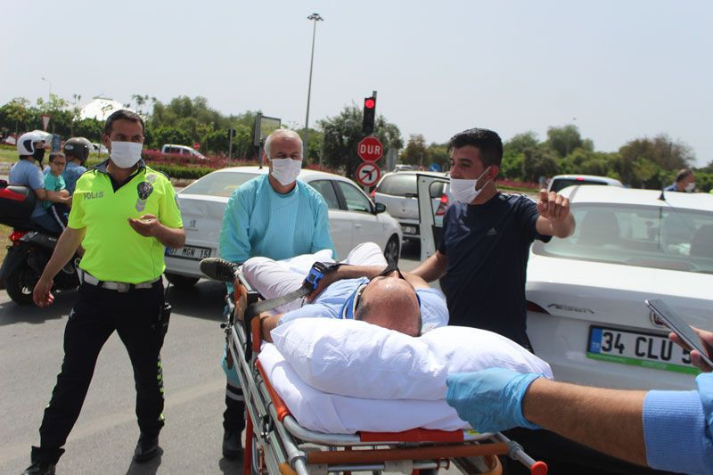 Antalya'da tuhaf olay kazaya koşanlar sürücüyü donmuş halde buldu - Resim: 2