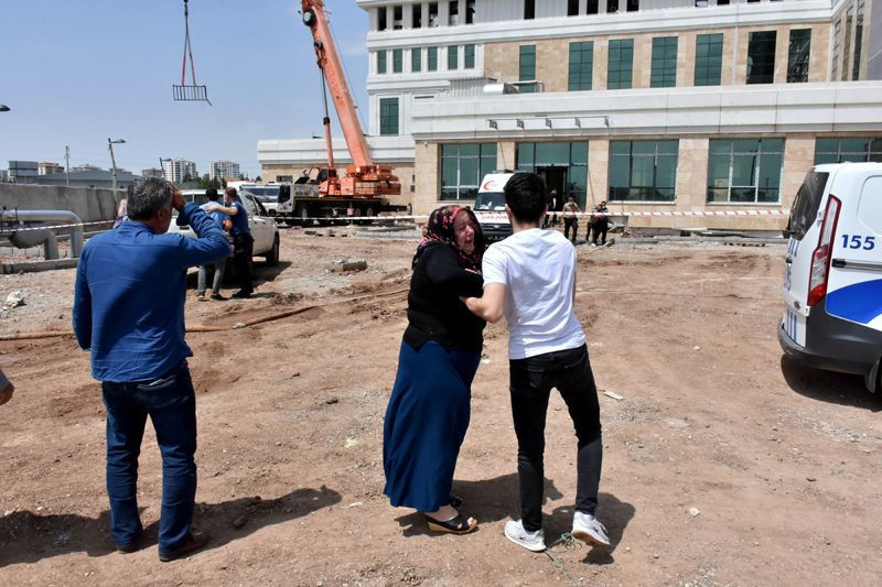 Diyarbakır'da korkunç olay feci manzarayı gören yakınları sinir krizi geçirdi - Resim: 4