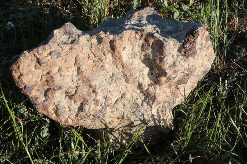 Çorum'da çiftçi tarlasında göktaşı buldu ABD'de onaylattı 68 bin dolar verdiler satmadı - Resim: 3