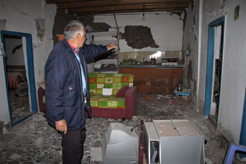 Bingöl’de depremin merkezi Kaynarpınar'ın görüntüleri! 71 yıl önce 132 kişi ölmüş - Resim: 4