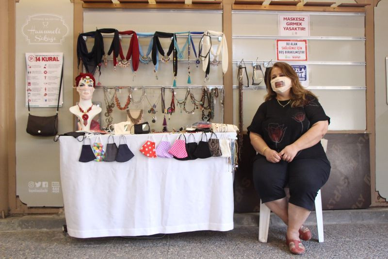 Bu maskeler bildiğiniz gibi değil! Görenleri hayrete düşürdü - Resim: 1