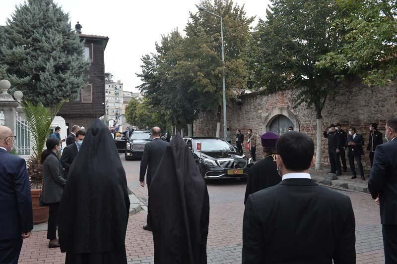 Ermeni Patriği Maşalyan'dan Cumhurbaşkanı Erdoğan'a dua! Markar Esayan'ın cenaze töreni - Resim: 2