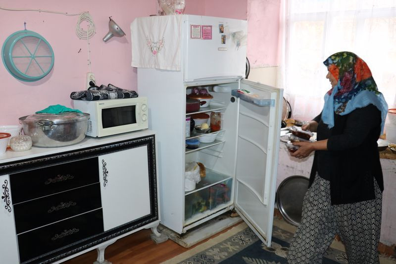 Kahramanmaraş'ta 57 yaşındaki köylü kadın sosyal medya fenomeni oldu! - Resim: 4