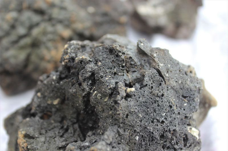 Bursa'da evinin çatısına düştü servet sahibi oldu cazip teklifler bekliyor - Resim: 2