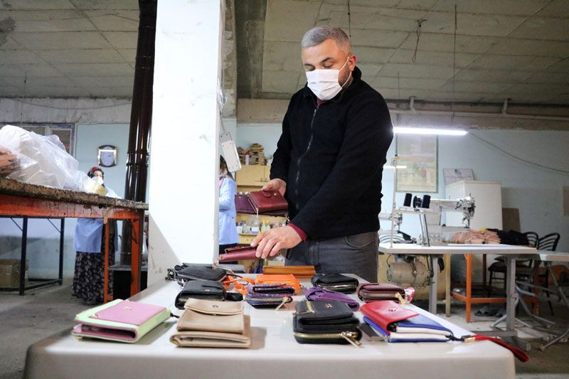 İstanbul'da fabrikada işçiydi memleketine dönüp kendi işini kurdu siparişlere yetişemiyor - Resim: 3