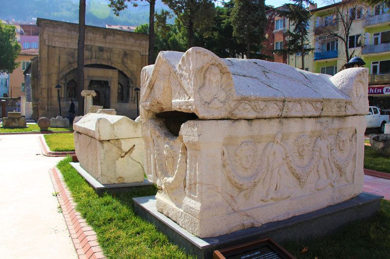 Amasya ilinde bulunan 1700 yıllık lahitte yazılan beddua ürküttü - Resim: 2