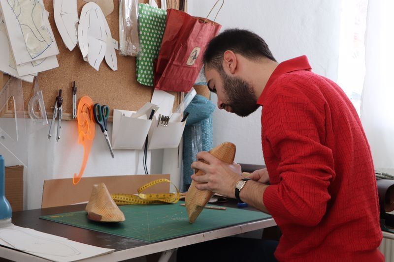 Samsun'da internette bulamayınca üretime başladı! Paraya para demiyor - Resim: 3