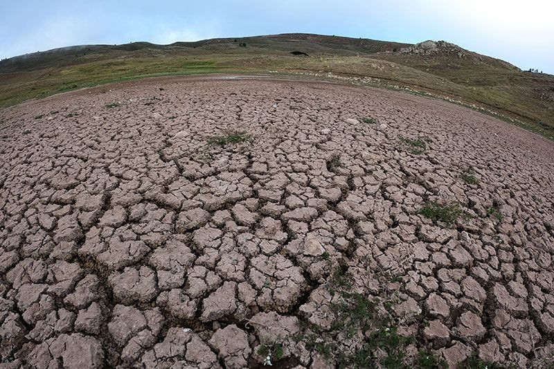 Gümüşhane'deki Dipsiz Göl “Dipsiz Çöl” oldu! Ardık dibi görünüyor - Resim: 3