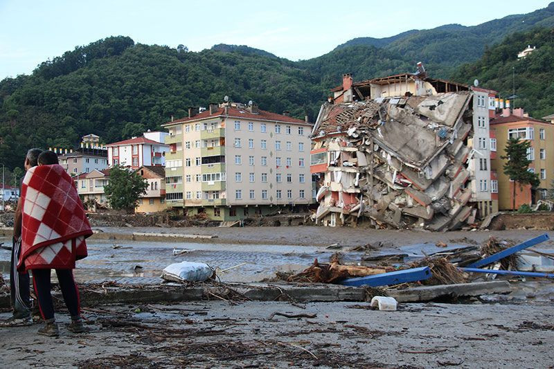 Kastamonu'da acı bekleyiş! 'Çocuklarım yok, torunlarım yok, gelinim yok, oğlum yok!' - Resim: 1