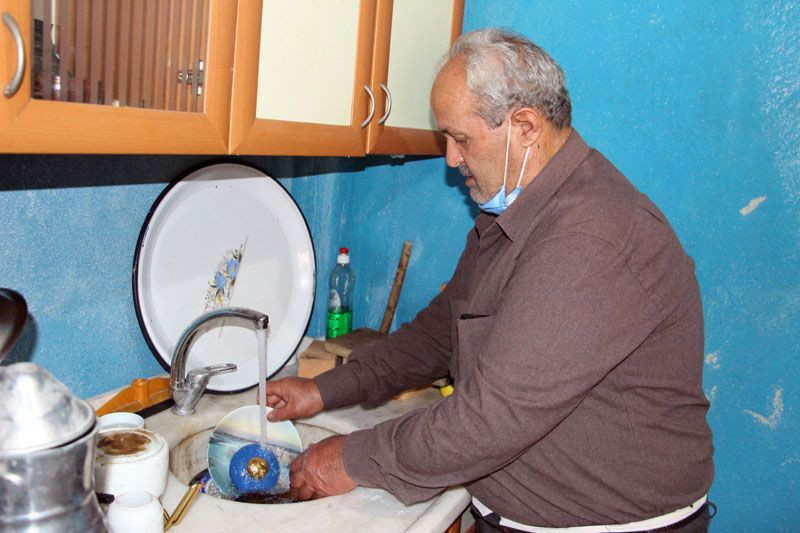 Isparta'da 50 senelik eşiyle 3 yıldır konuşmuyor zengin olma hayali yuvayı çatlattı - Resim: 4