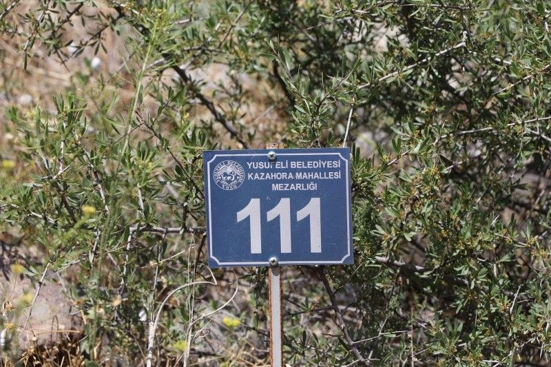 Artvin Yusufeli'de belediye hoparlörlerinden 'mezarlarınızı taşıyın' anonsu - Resim: 4