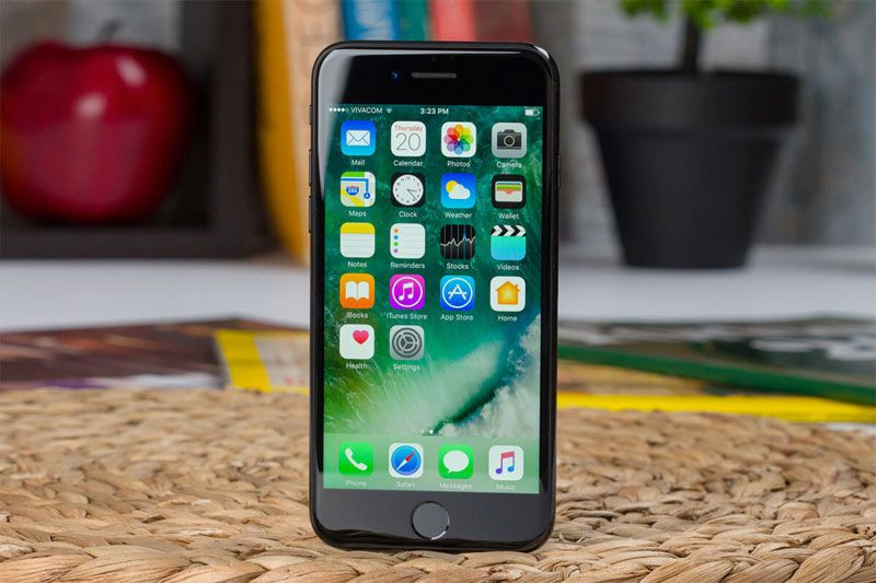 Apple'ın ucuz modeli iPhone SE 2022'nin fiyatı sızdı Türkiye'de tahmini satış fiyatı belli oldu - Resim: 2