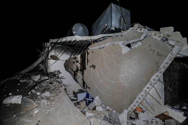 ABD askerlerinin İdlib'de düzenlediği operasyonda 9 kişi öldü enkaza dönen ev görüntülendi - Resim: 4