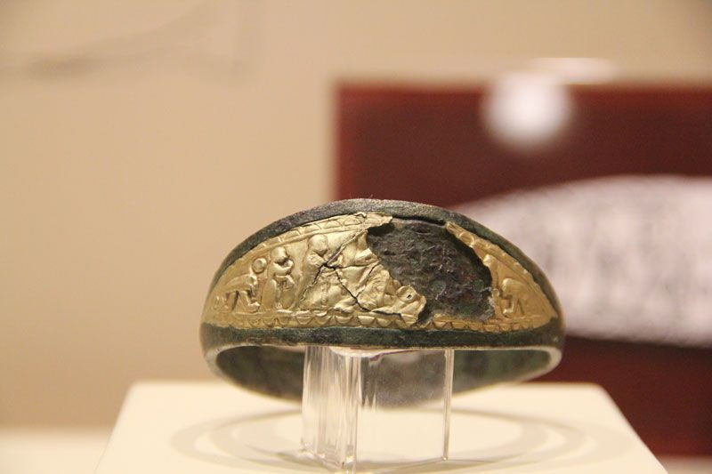 Çorum'da çiftçi tarlasında çalışırken buldu yetkililer inceledi dünyada eşi benzeri yok - Resim: 1