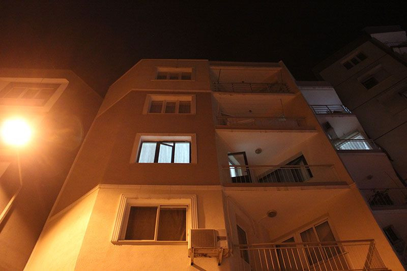 Manisa'da 71 yaşındaki adam aile katliamı yaptı! Ayrı yaşadığı eşi ve oğlunu öldürdü - Resim: 1