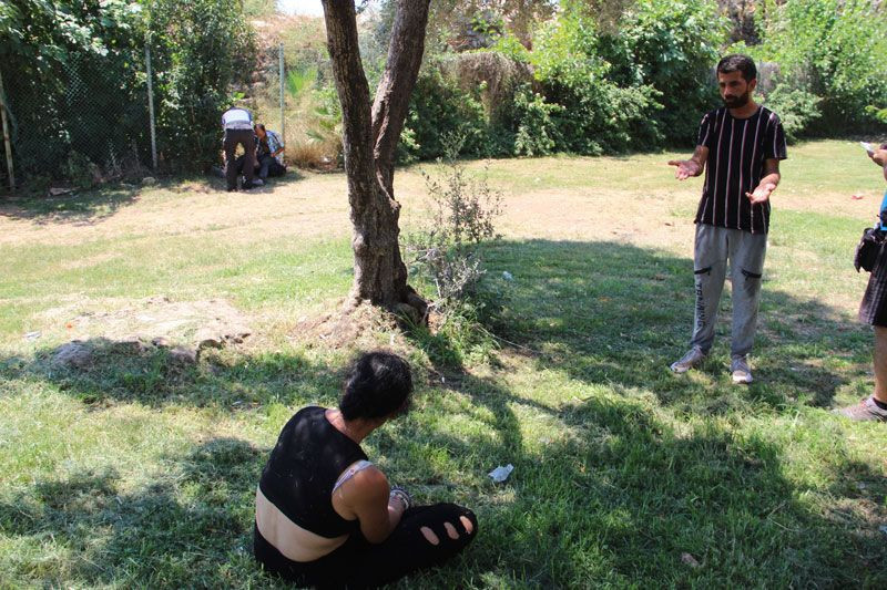 Sevgililerin kıskançlık kavgası araya giren genç kan ter içinde kaldı - Resim: 1