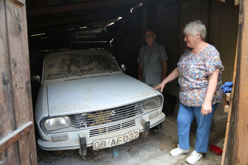 Otomobili 36 yıl garajda sakladı 1976 model aracın hikayesi duyanları şaşırttı - Resim: 3