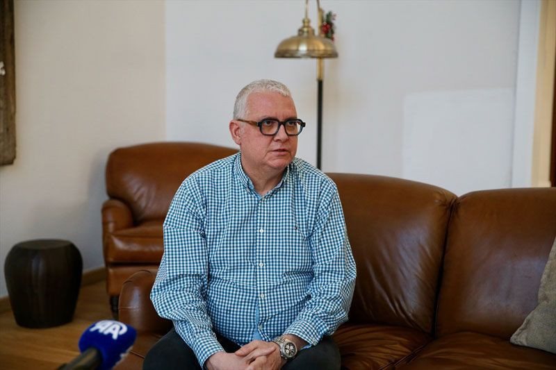 Kartalkaya'daki otelde ailesiyle yangına yakalanmıştı yaptığı planla 8 kişi kurtuldu - Resim: 1