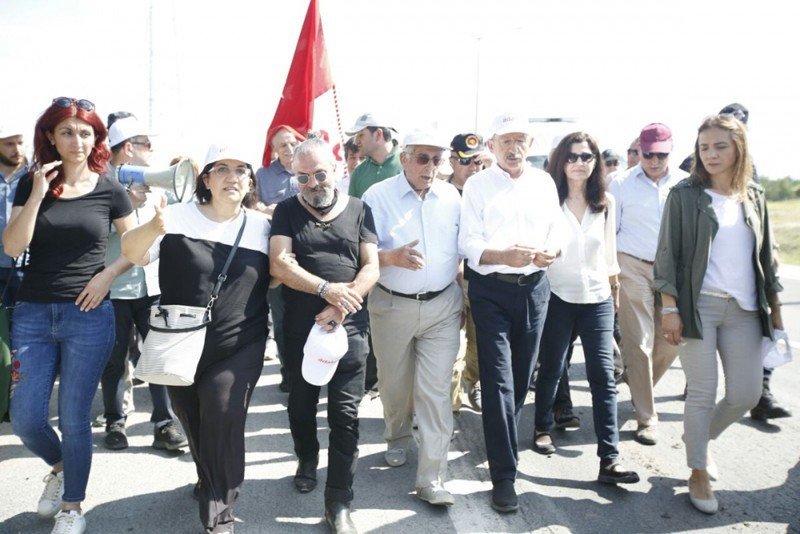 Kemal Kılıçdaroğlu'nu hiç böyle görmediniz! - Resim: 1