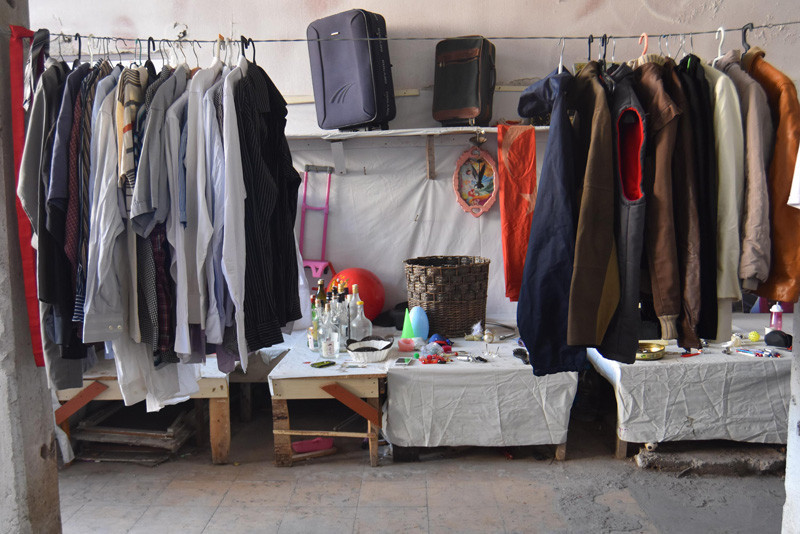 1 TL’ye gömlek 100 TL’ye ayakkabı her şey bu pazarda - Resim: 3