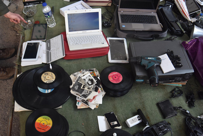 1 TL’ye gömlek 100 TL’ye ayakkabı her şey bu pazarda - Resim: 4