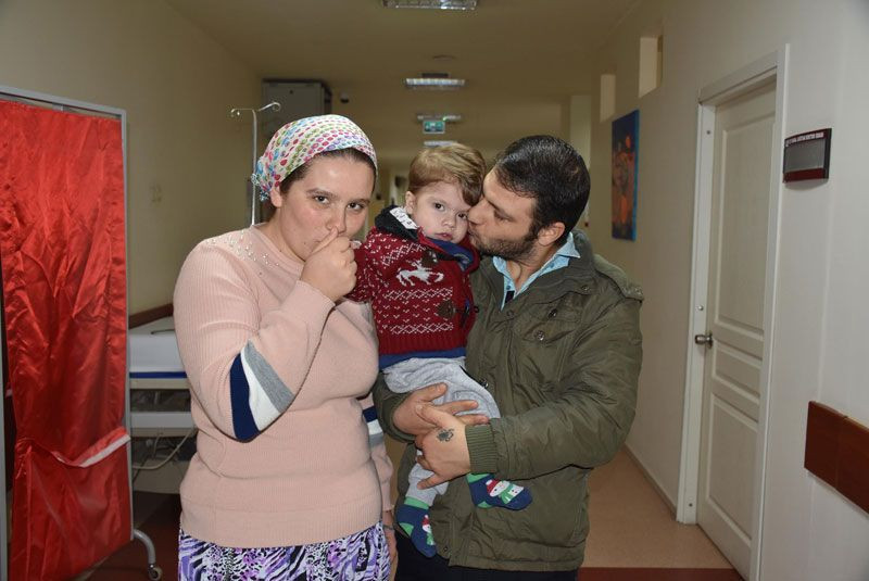 8 defa kalbi duran mucize çocuk hayata tutundu - Resim: 1