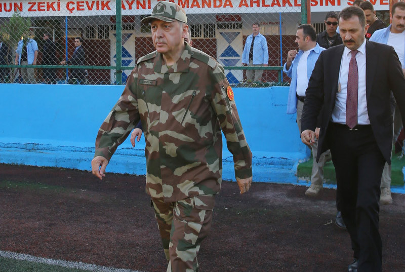 Uçakta neler oldu? Sanatçılar silah istedi Ajda Pekkan kriz geçirdi - Resim: 1