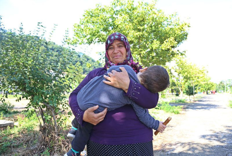 Kastamonu'da sel sularında kaybolan torunu için söyledikleri herkesi gözyaşlarına boğdu - Resim: 1