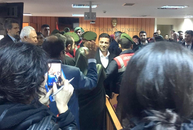 Selahattin Demirtaş'ın son hali! 14 ay sonra ilk kez eşi de... - Resim: 2