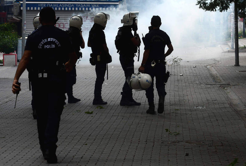 Gezi olayları son 24 saatten en sıcak kareler - Resim: 4