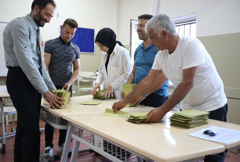 AK Parti 11 ilçeyi kaybetti 23 Haziran 2019 ilçe ilçe seçim sonuçları - Resim: 1