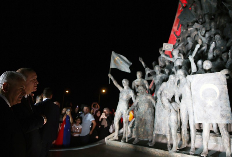 Erdoğan ve Yıldırım'dan sürpriz ziyaret - Resim: 1