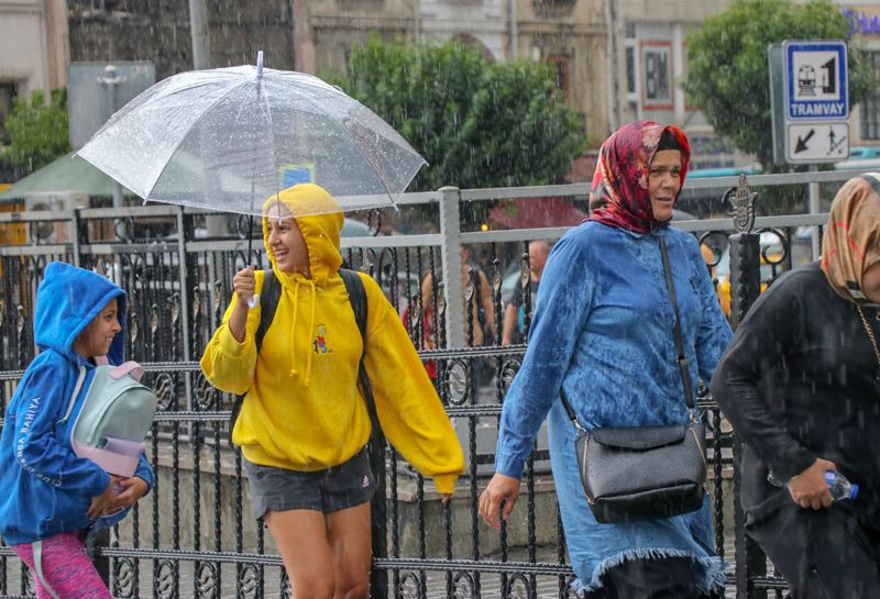Yarın şiddetli yağmur geliyor! İstanbul'la 21 il listede meteoroloji yeni geçti - Resim: 2