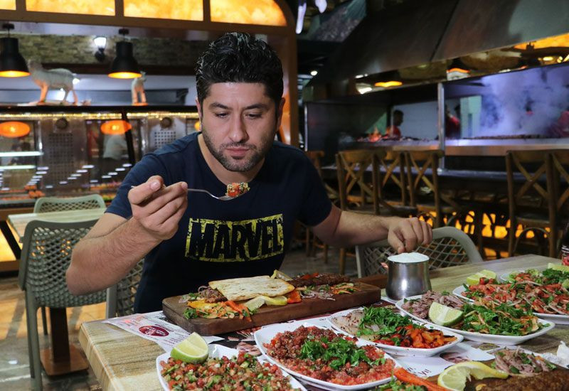 Adana'da kampanyayı duyan hastaneye aşı olmaya koştu - Resim: 1