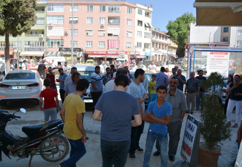 Deprem anında büyük panik! Gözyaşlarına boğuldu - Resim: 4