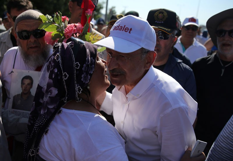 Kılıçdaroğlu'nun önünde tabanca mermisi bulundu - Resim: 2