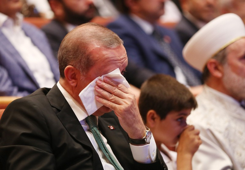 Erdoğan o videoyu görünce gözyaşlarına boğuldu - Resim: 4