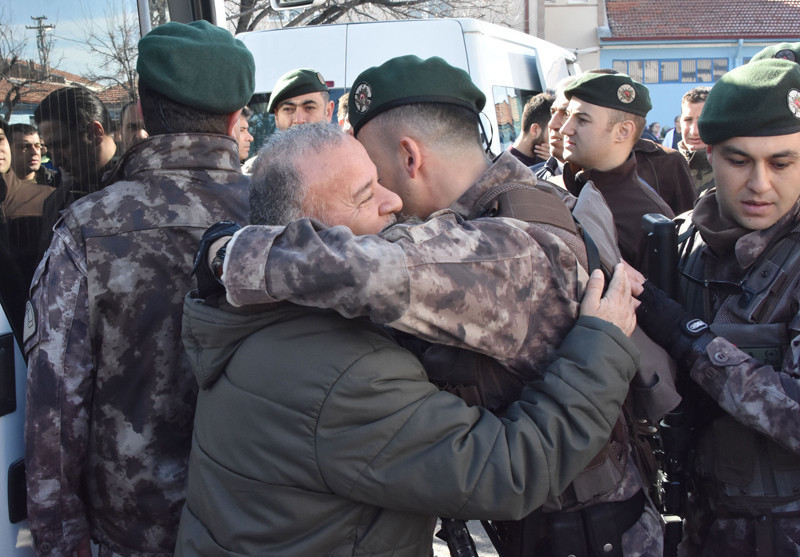 Afrin'e uğurlama töreninde o anlar böyle görüntülendi - Resim: 2