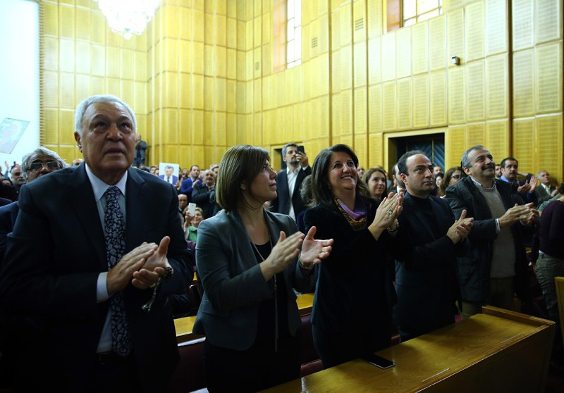 Yabancı büyükelçiler HDP grubuna koştu - Resim: 2