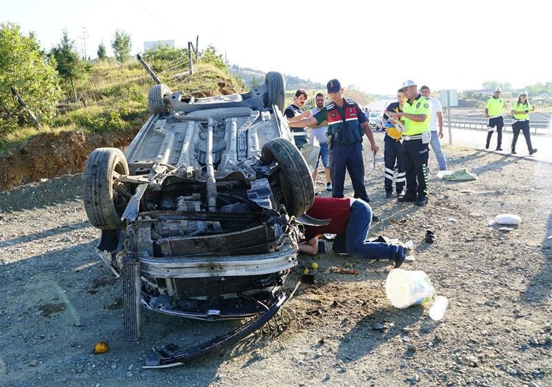 Düğün için yola çıkmışlardı! Kızının gelinliğini bırakmak istemedi - Resim: 4