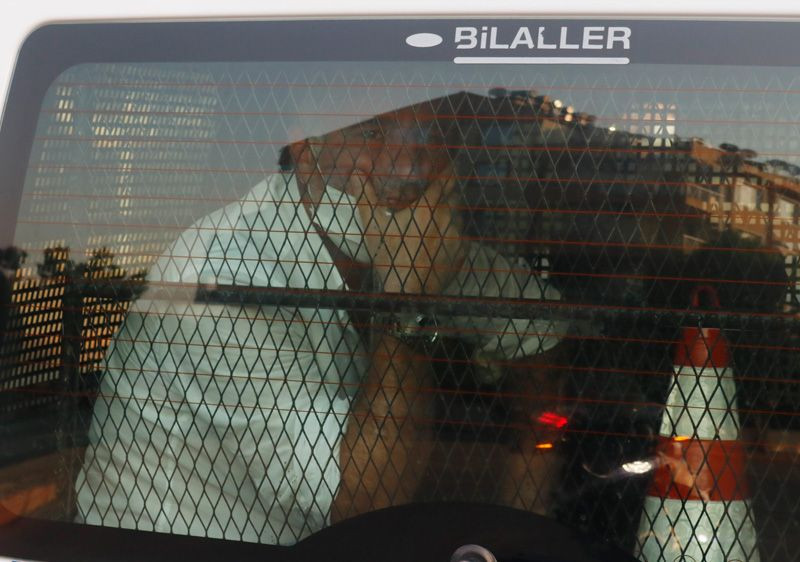 Antalya'da 'bu evi icradan kurtarırım' dedi 6 ay evli kadının hayatını kabusa çevirdi - Resim: 1