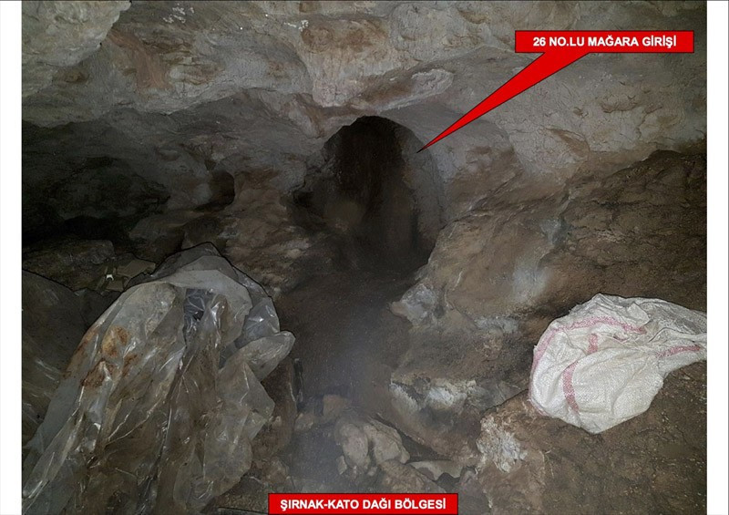 Asker inlerine girdi PKK mağarasında bunun işi ne? - Resim: 1