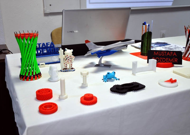 Kırıkkale üniversitesi geleceğin silahını tasarlıyor - Resim: 4