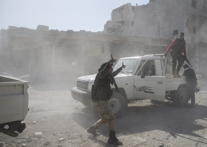 TSK ÖSO El Bab'a böyle girdi! Secdeye kapanıp... - Resim: 2