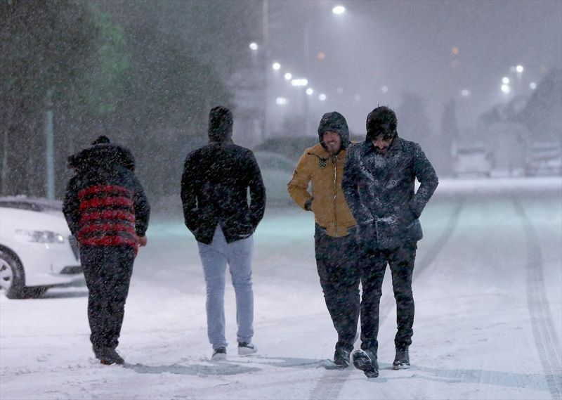 Yarından sonrası yine kar! Meteoroloji açıkladı Ankara, Konya, Kayseri... - Resim: 1