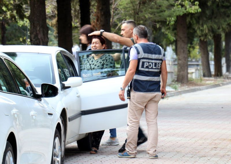 Kırklareli'de iğrenç olay mezarlıkta poşetin içinde bulundu - Resim: 2